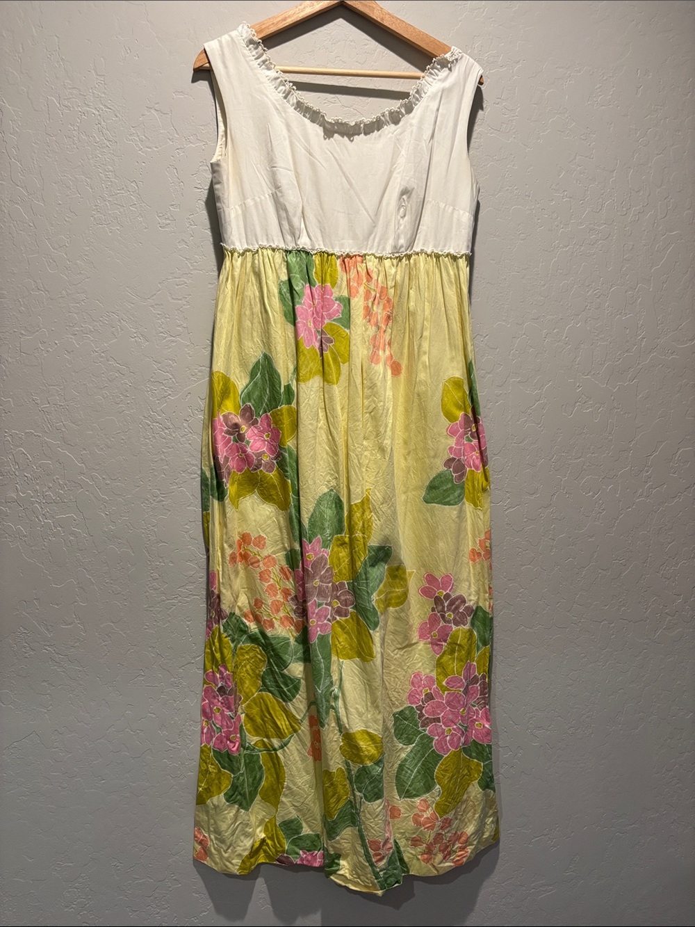 Vintage Hawaiian White & Yellow Floral Maxi Dress